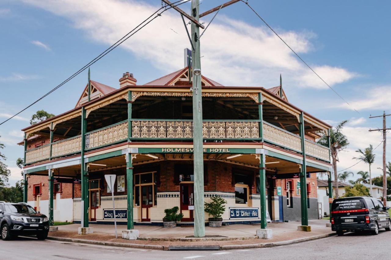 Holmesville Hotel Extérieur photo